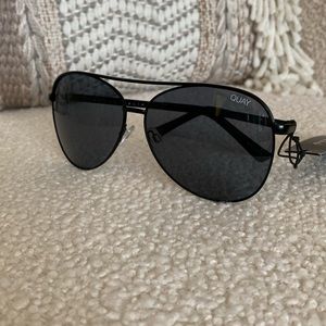 Quay Vivienne Aviator Sunglasses NWT
